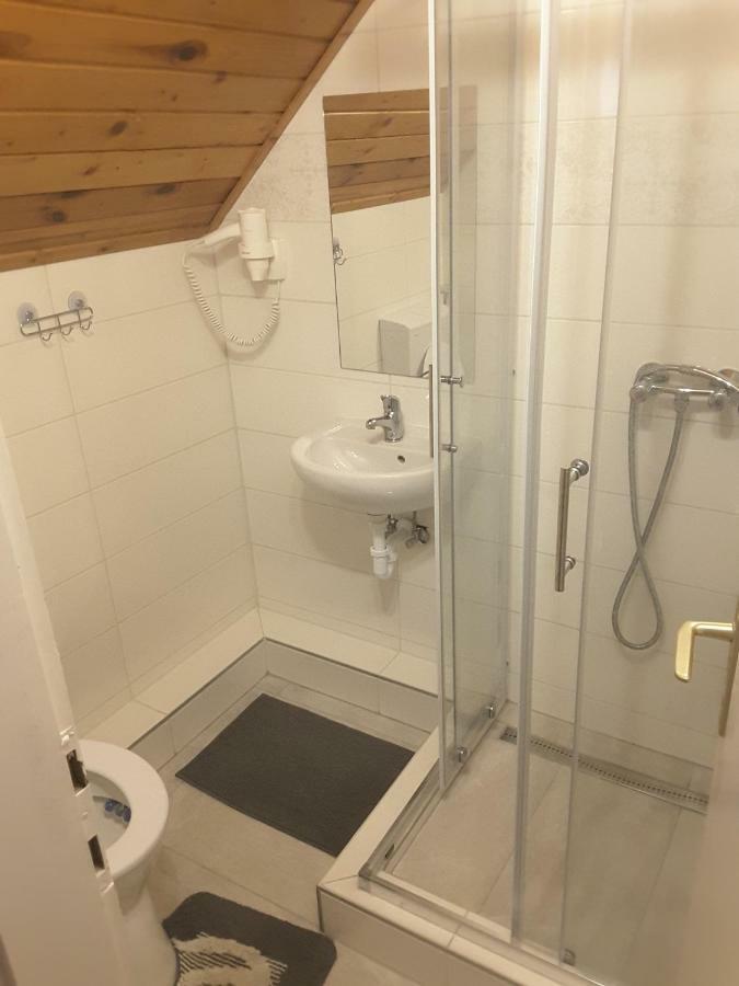 Viragos Apartman Balatonszárszó Exterior foto
